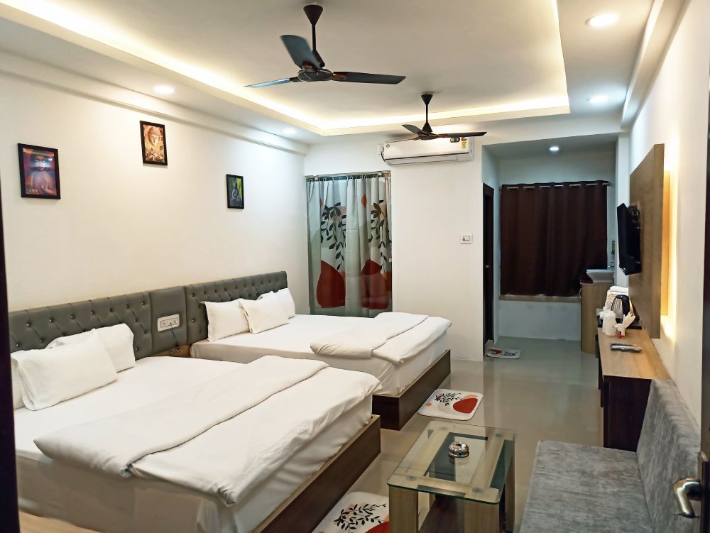 affordable rooms in Tarapith