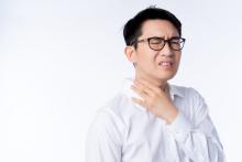 sore throat on one side
