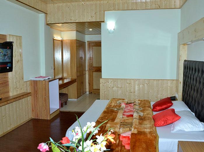 Luxury Hotel In Manali
