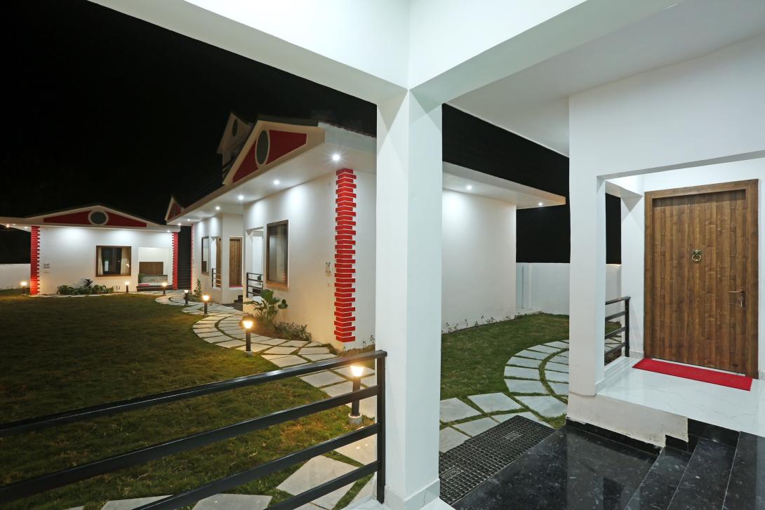 Resorts in Jim Corbett