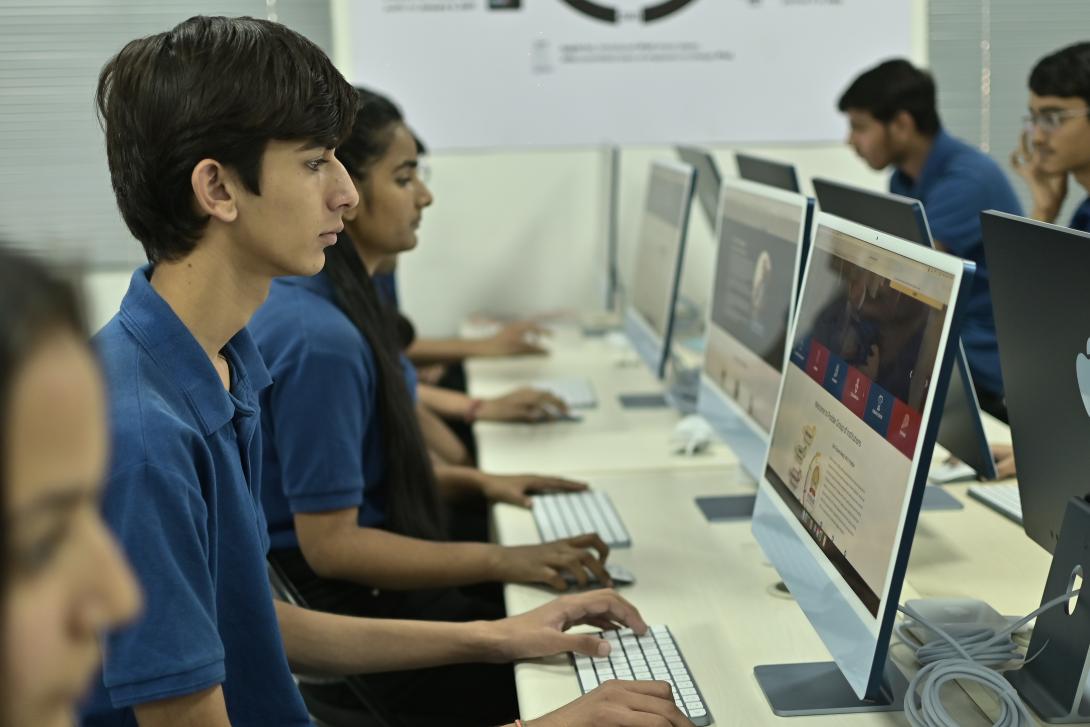 From Graduation to Innovation: How IT Degrees Are Powering the Future of Machine Learning