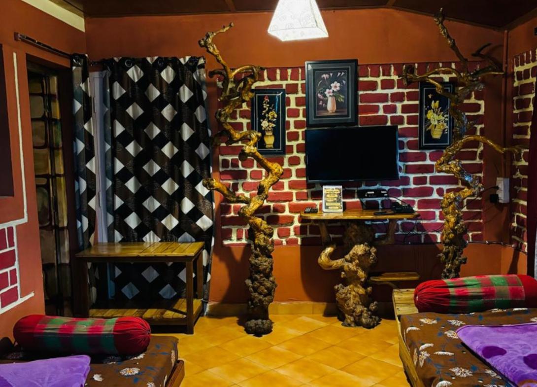 Resorts in Vattakanal, vattakanal valley view resorts, mountain valley view rooms kodaikanal,best resorts in Kodaikanal, luxury resorts in Kodaikanal, kodaikanal resorts for couple family, unmarried couple friendly hotels in kodaikanal,luxury villas stay in kodaikanal, private Cottage in kodaikanal, best hotels in Kodaikanal