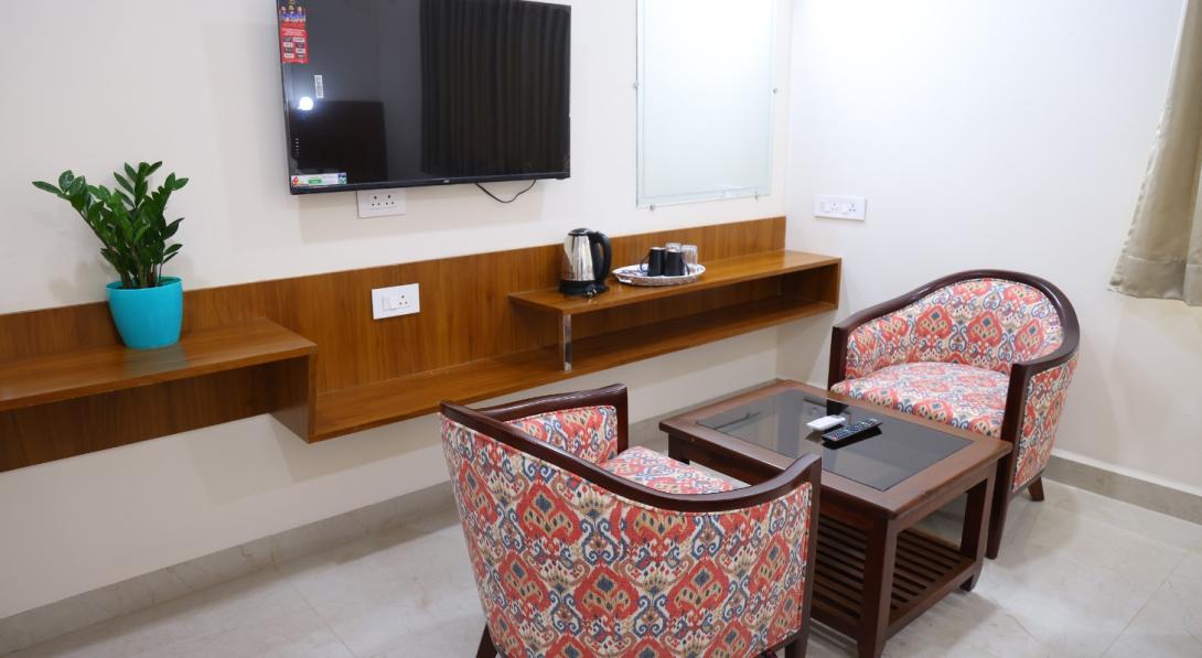 best hotels for families in tirupati, luxury hotels in tirupati for family stays, best place to stay near alipiri