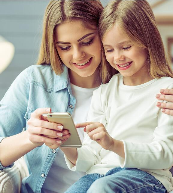 How Parents Can Monitor Devices Responsibly to Keep Their Children Safe Online 