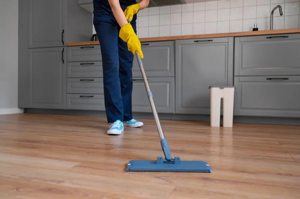 Cleaning Services for Homes & Offices