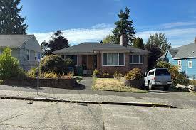 sell my house at auction